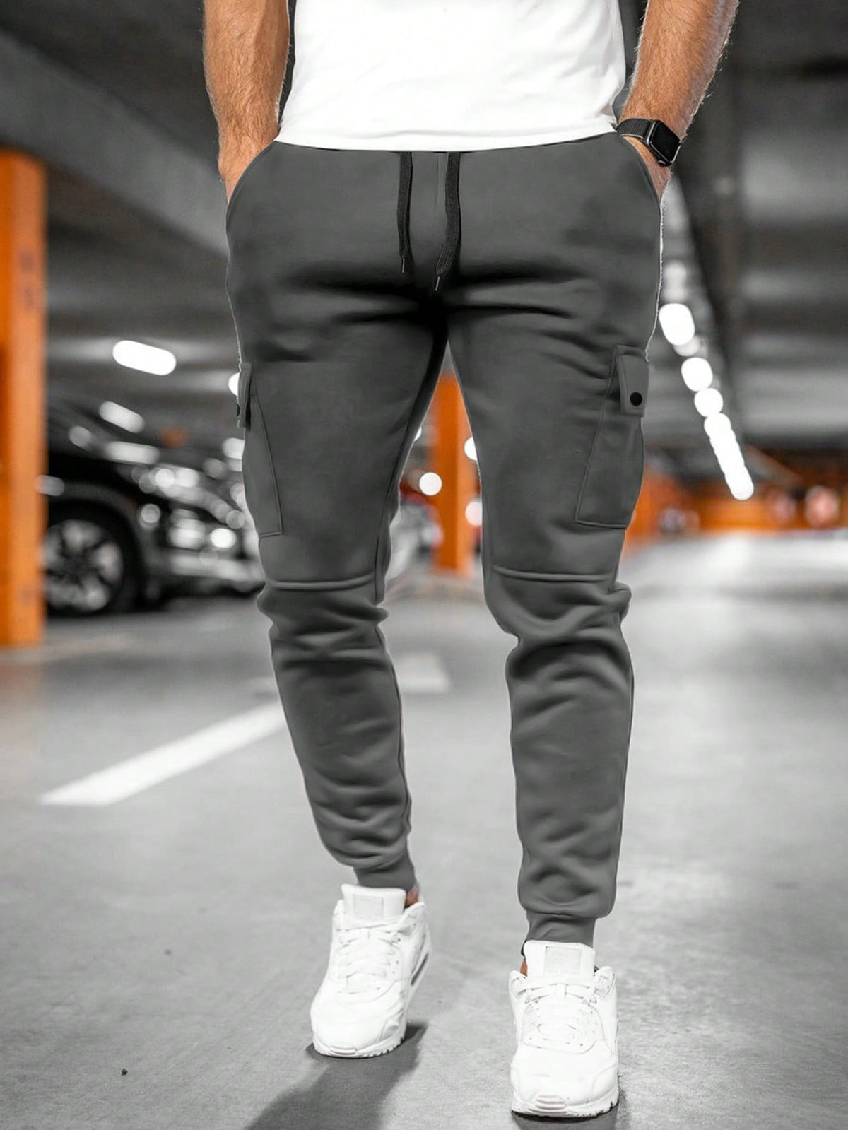 Damian | Men's Cargo Sweatpants Side Pockets