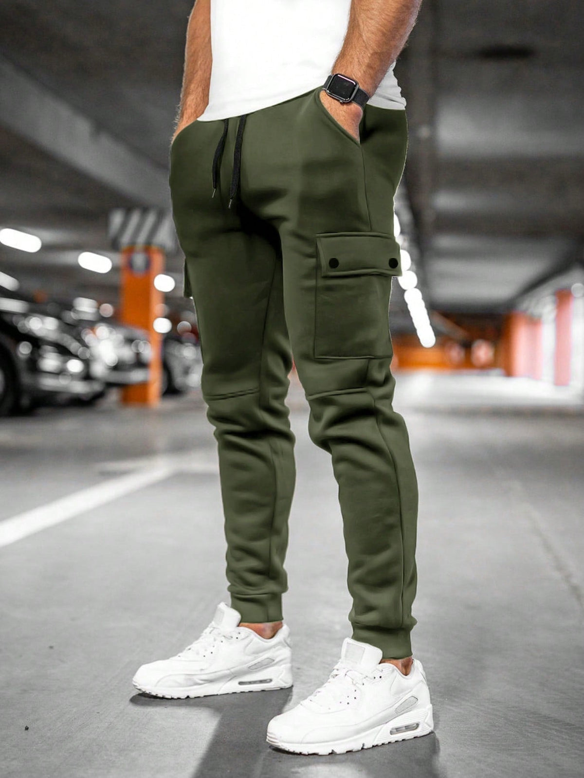 Damian | Men's Cargo Sweatpants Side Pockets